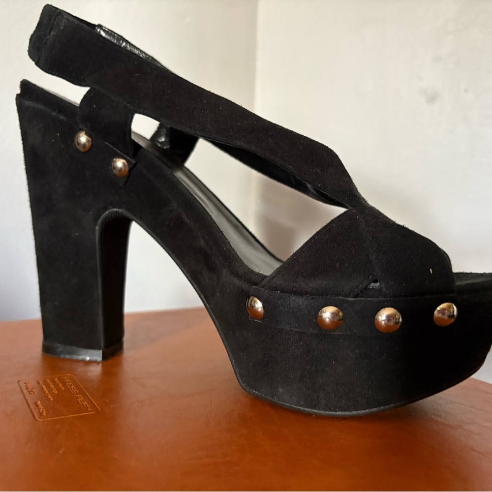 Stephane Kelian Black Platform Sandals with Metallic Accents - Picture 5 of 12